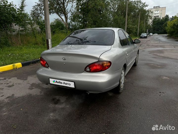 Hyundai Elantra 2.0 AT, 1999, 320 000 км