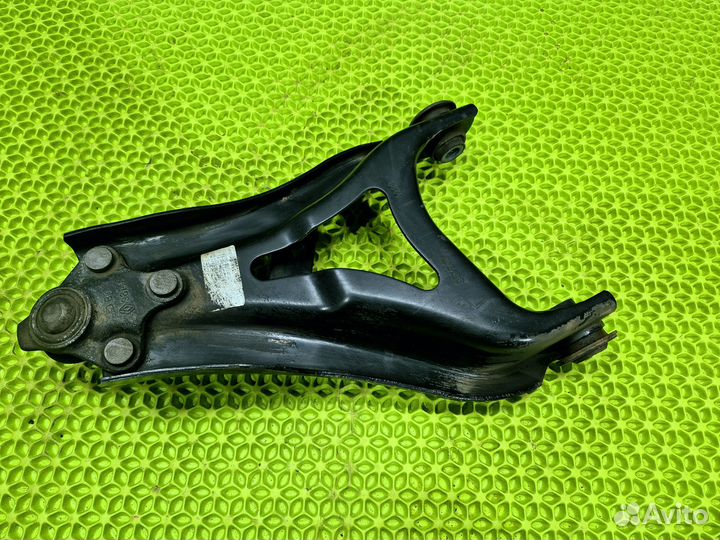 Рычаг передний правый Renault Arkana 2021