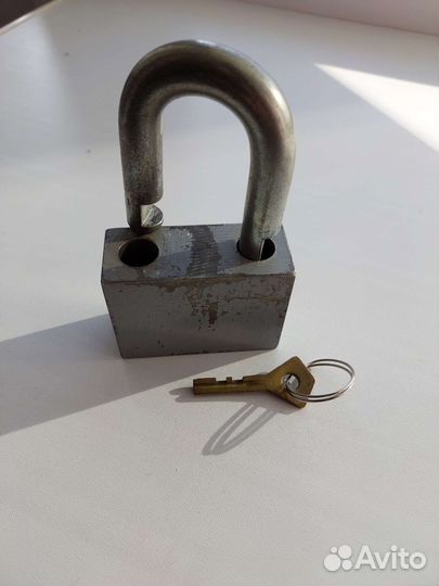 Замок навесной