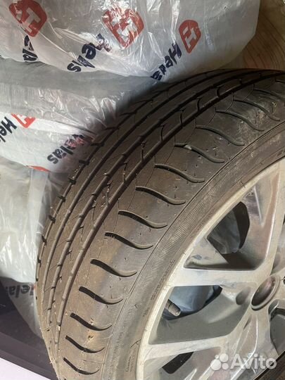Goodyear EfficientGrip 205/50 R17