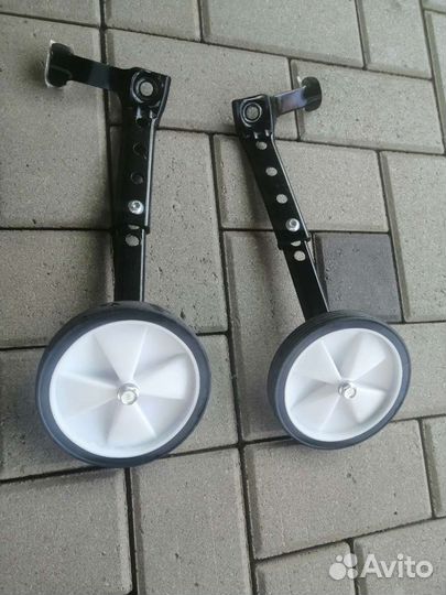 Колеса боковые