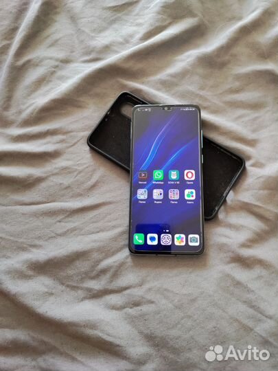 HUAWEI P30, 6/128 ГБ