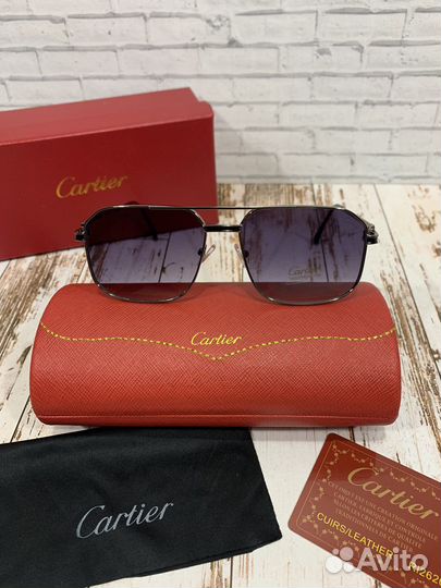 Солнцезащитные очки Cartier мужские