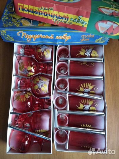 Два набора- фужеры и стаканы + стопки