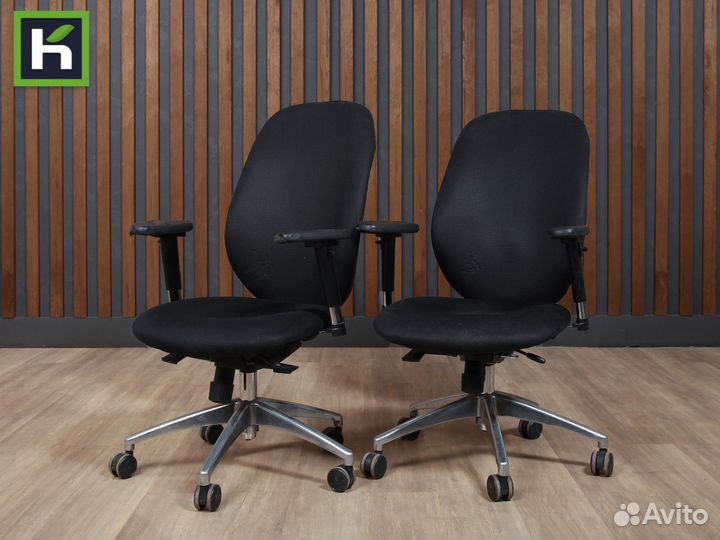 Компьютерное креслое офисное / Компьютерный стул