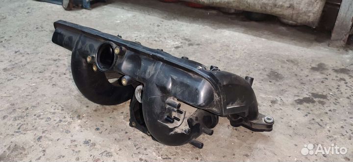 Впускной коллектор м54 м52 2.0