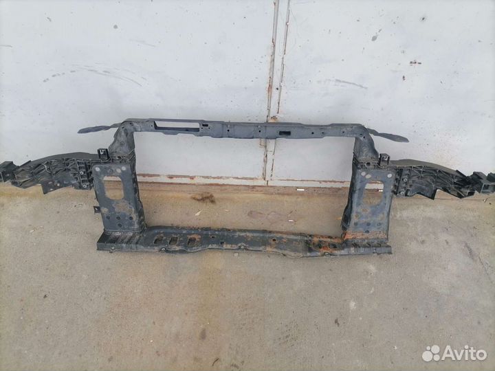 Передняя панель Hyundai Elantra sd