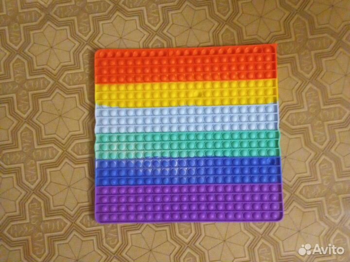 Поп ит, радужный, красный, жёлтый, голубой