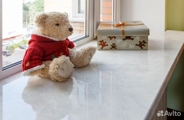 Подоконник с акриловым покрытием