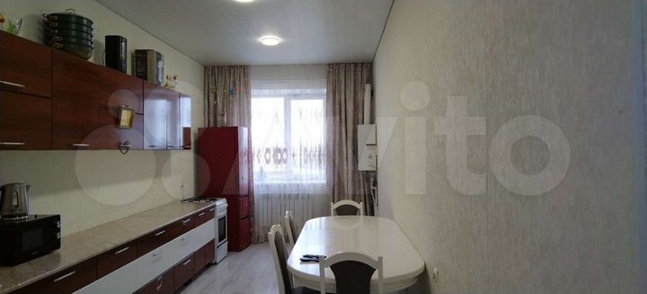 2-к. квартира, 75 м², 3/6 эт.