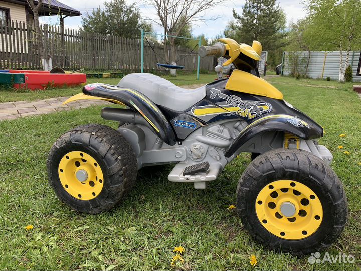Детский квадроцикл peg perego