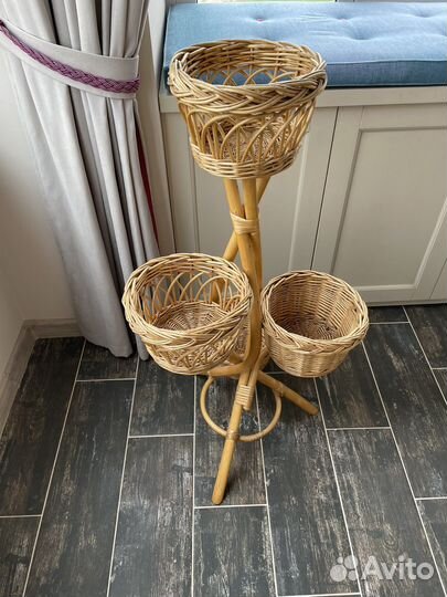 Подставка для цветов ротанг плетеная