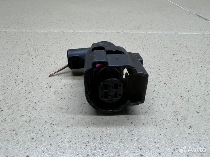 Разъем Audi A3 8V czca 2014