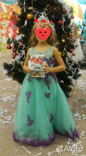 Нарядное платье для девочки