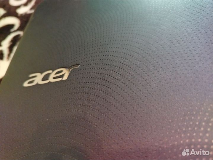 Acer Aspire es1 523