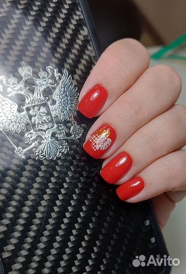 Маникюр, педикюр, мастер