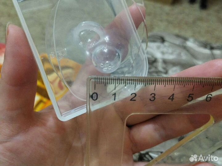 Накладки на грудь s