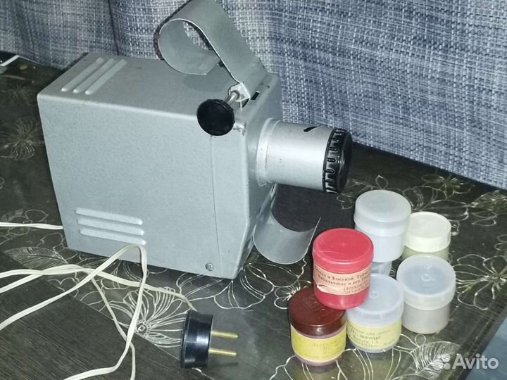 Фильмоскоп и диафильмы