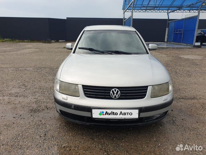 Volkswagen Passat 1.8 AT, 1998, 290 000 км