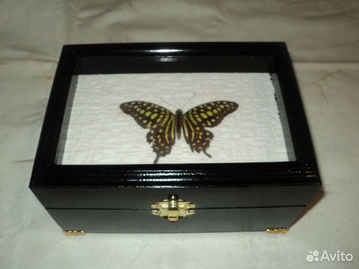 Шкатулка для украшений