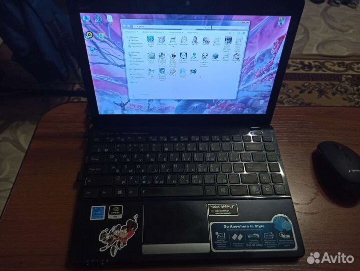 Ноутбук asus