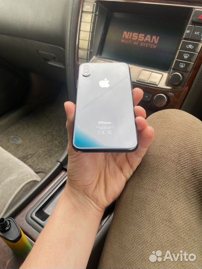 iPhone X, 256 ГБ