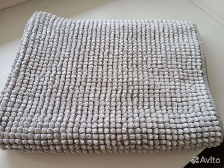 Коврик для ванной