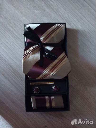 Галстук мужской