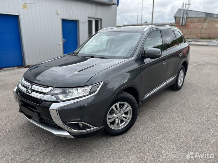 Mitsubishi Outlander 2 CVT, 2017, 38 000 км