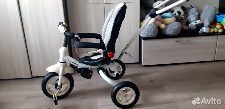 Детский трехколесный велосипед