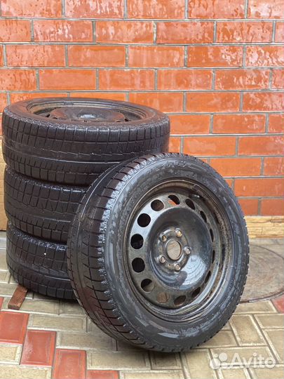 R16 Bridgestone Blizzak Revo GZ 205/55, PCD 5x112 DIA 57.1