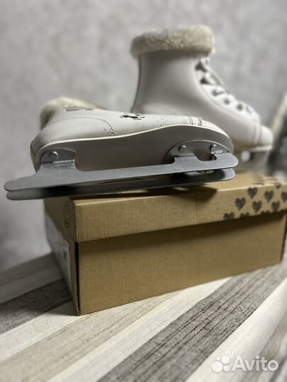 Коньки детские