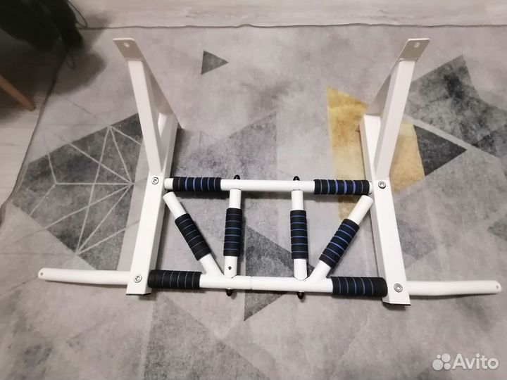 Турник настенный 5 в 1 / новый