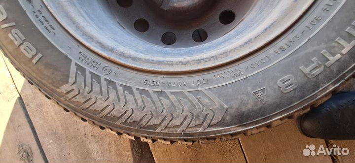 Nokian Tyres Hakkapeliitta 8 185/65 R14