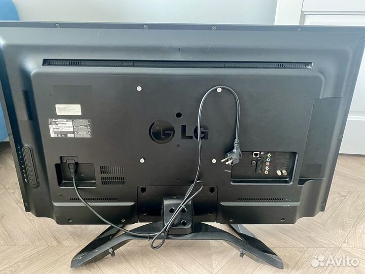 Телевизор LG SMART TV 42