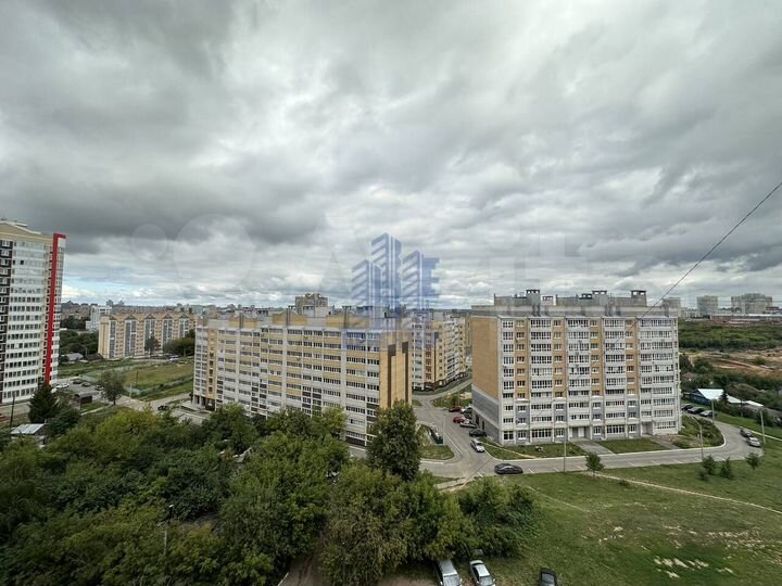 2-к. квартира, 56 м², 10/10 эт.