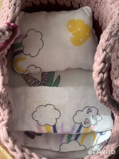 Корзинка трикотажная для пупсика