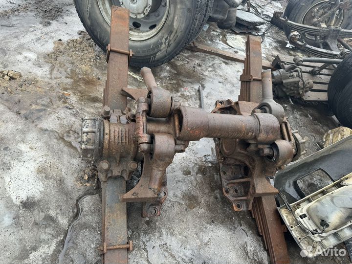 Болансир маз 6303 с ресорами