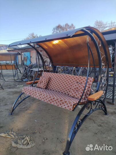 Качели для садового участка