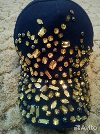Кепка Н&М с Камнями