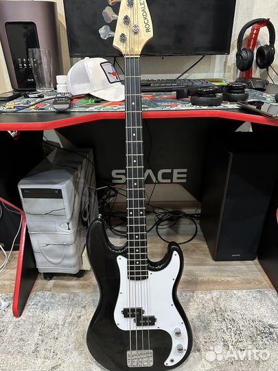 Бас гитара rockdale