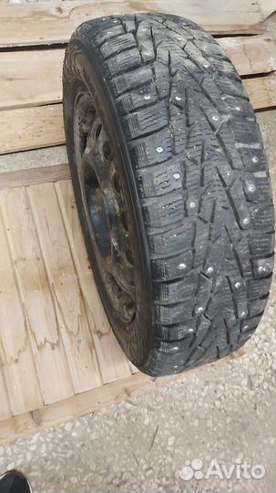 Nokian Tyres Hakkapeliitta 7 185/65 R15 92T