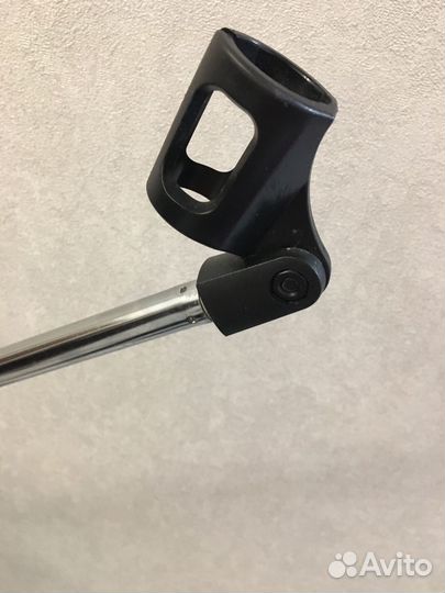 Стойка с небольшими деффектами витрина