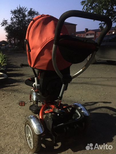 Детский велосипед с родительской ручкой