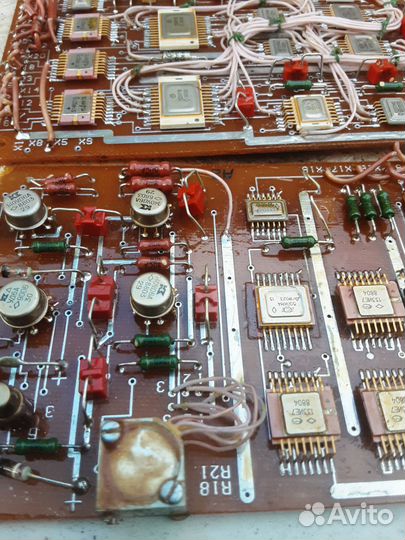 Ищу материнские платы, комплектующие