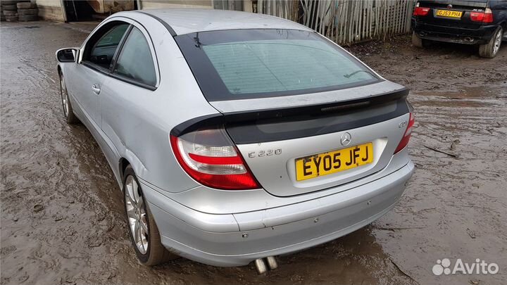 Разбор на запчасти Mercedes C W203