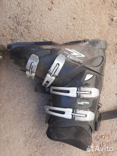 Горнолыжные ботинки