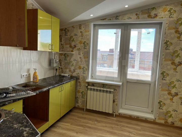 2-к. квартира, 63 м², 4/4 эт.