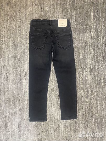 Джинсы Zara для девочки 122