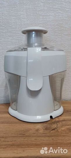 Соковыжималка Clatronic